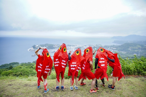Mountain and trail scenery along the Izu Inatori Kinme Marathon course
